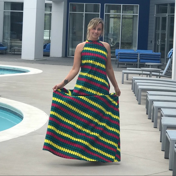 African Print Women’s Halter Neckline Maxi dress - Picture 3 of 8